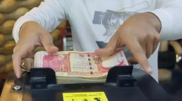 سعر 100 دولار في العراق اليوم الثلاثاء 5/5/2026.. تقلبات السوق السوداء